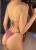 Elegancki 3-częściowy strój kąpielowy z transparentnym pareo i złotymi ozdobami. Regulowane bikini, szybkoschnący materiał i rozmiary S-L. Idealny wybór na plażę, basen i wakacje.